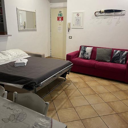 All Suite Colosseo Рим Екстер'єр фото